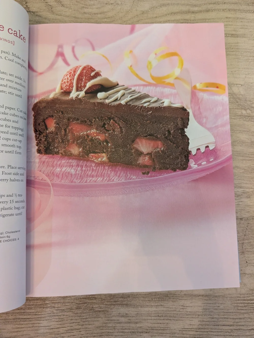 Betty‎ Crocker Mix It Up Desserts Cookbook - Hardcover
